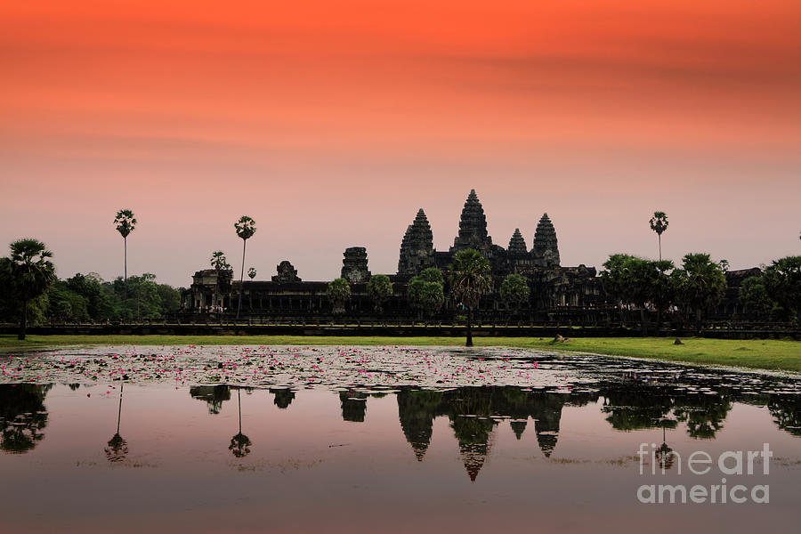 Angkor Wat Sunset, Famous Buddhist Photograph by Yinyang