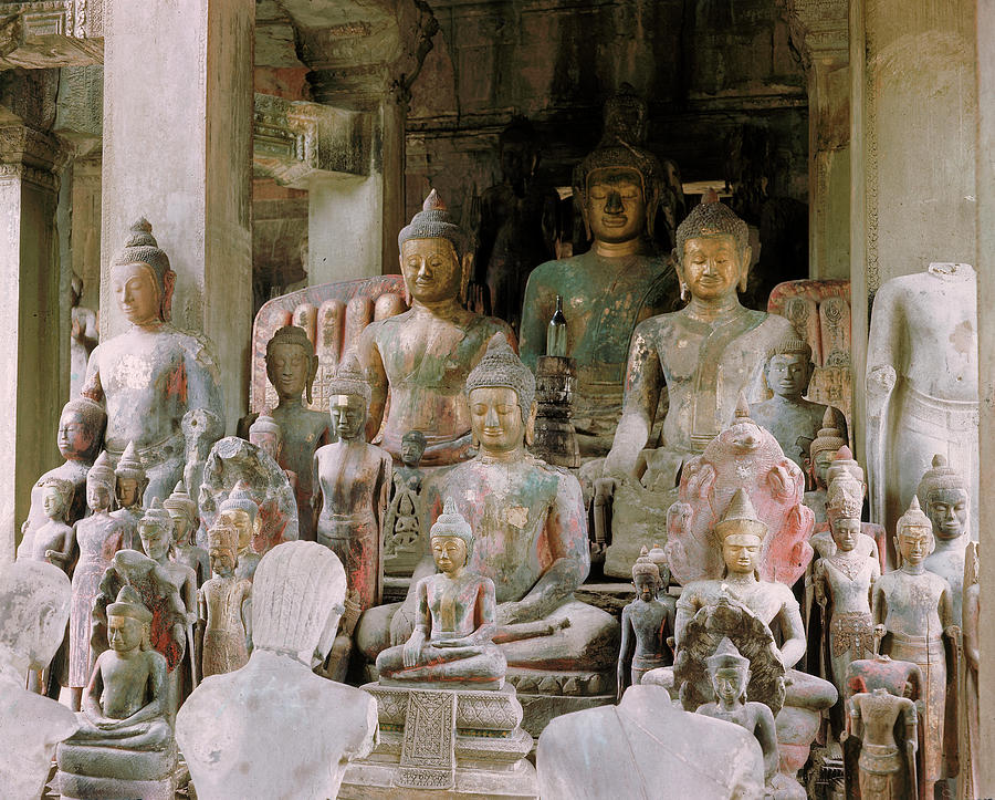 Buddha Photograph - Angkor Wat Temple by Eliot Elisofon