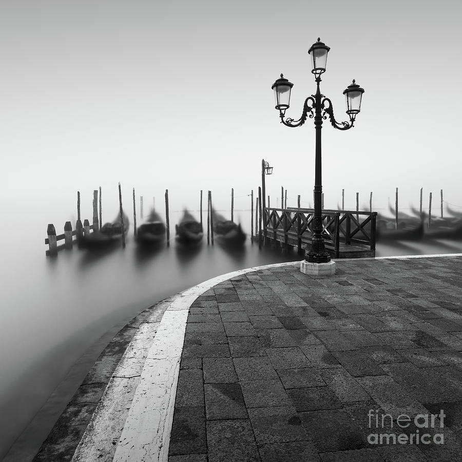 Angolo, Venice, Italy Photograph by Ronny Behnert
