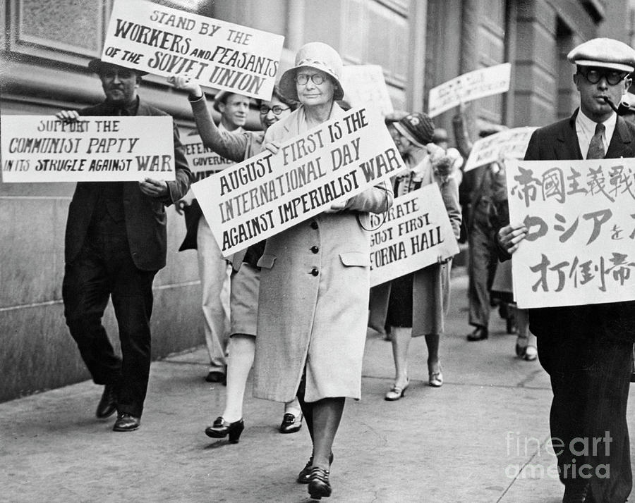 Anita Whitney Protesting Photograph by Bettmann