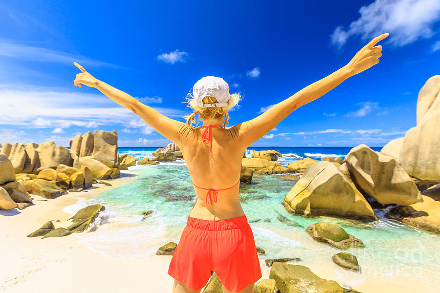 Anse Marron enjoying by Benny Marty Anse Marron enjoying by Benny Marty