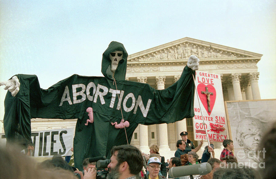 Anti-abortion Demonstrators Photograph by Bettmann