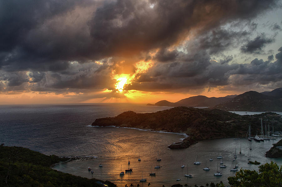 antigua sunset tours