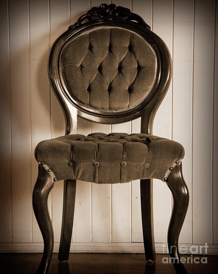 Antique Chair Digital Art by Kirt Tisdale