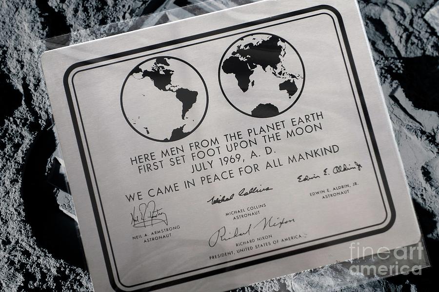 Apollo 11 Moon Plaque Photograph by Detlev Van Ravenswaay/science Photo Library