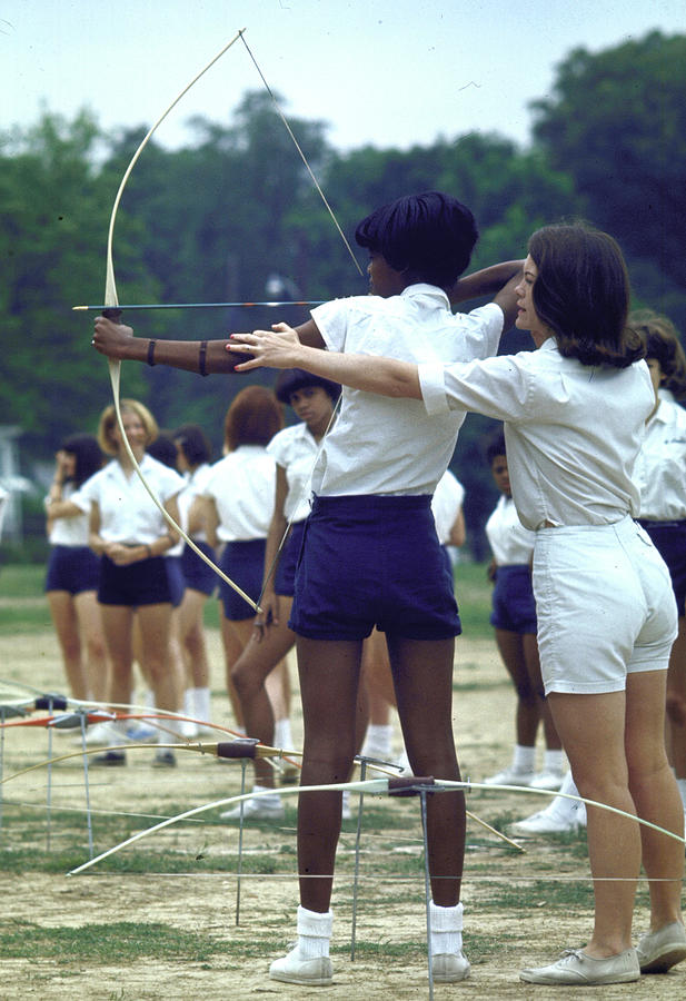 Sports Photograph - Archery Class by Bill Eppridge