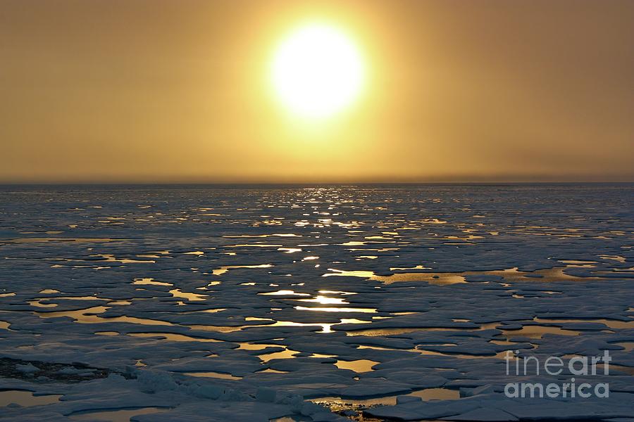 Arctic Sunset Photograph by Kathryn Hansen, Nasa/science Photo Library