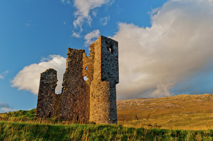 Ardvreck Castle, Sutherland, Scottish Highlands Photograph by David Ross