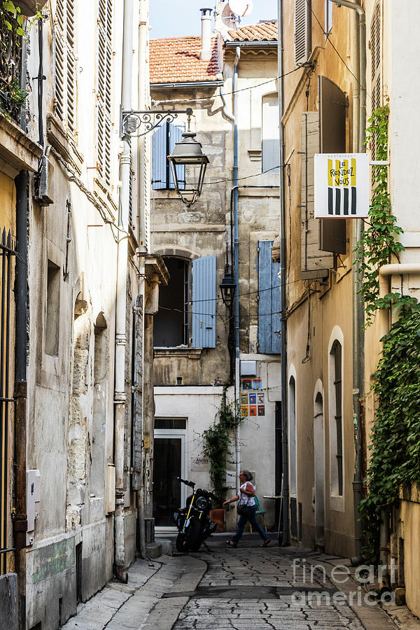 Arles Alley Photograph by Thomas Marchessault