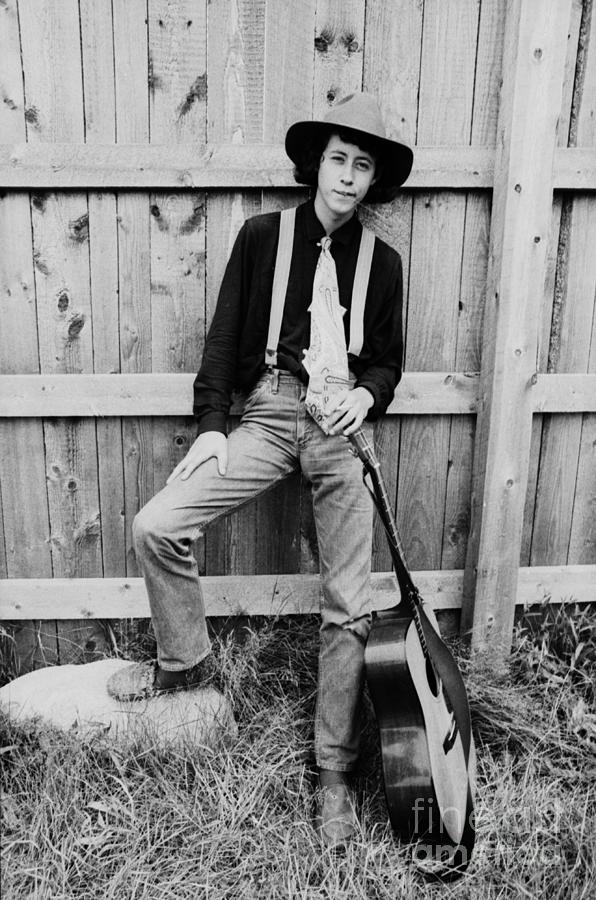 Woodrow Wilson Photograph - Arlo Guthrie At Newport by The Estate Of David Gahr