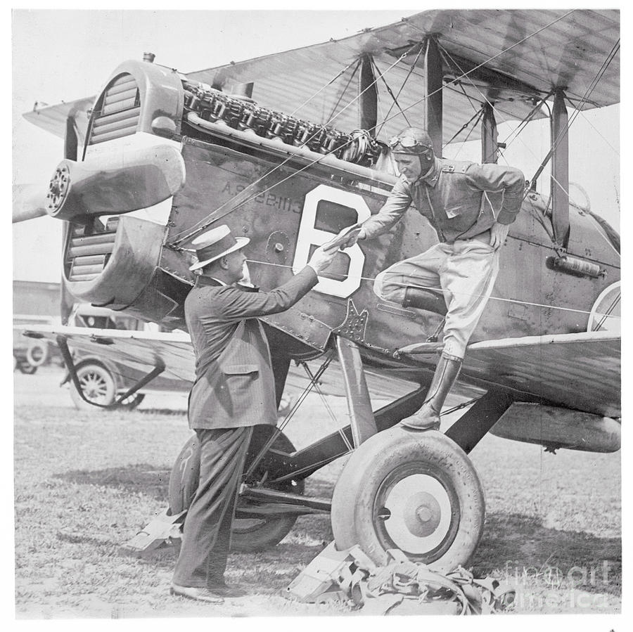 Army Flyer Receiving His Orders Photograph by Bettmann