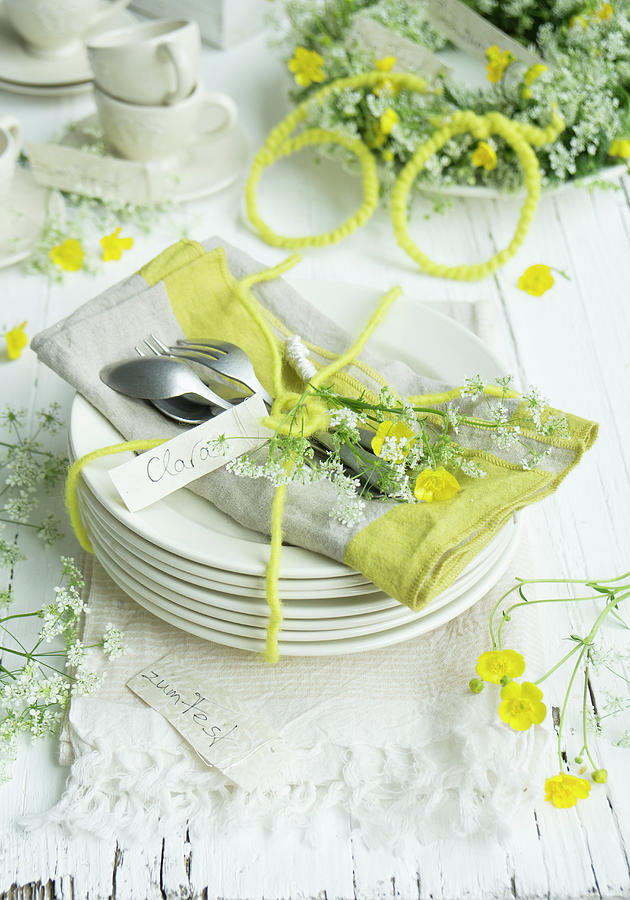 Arrangement Of Cow Parsley And Buttercups On Plate For 60th Birthday Photograph by Martina Schindler