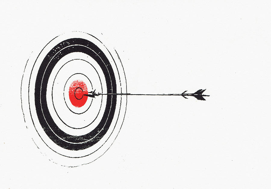 Arrow Hitting Bulls Eye On Target Photograph by Ikon Images