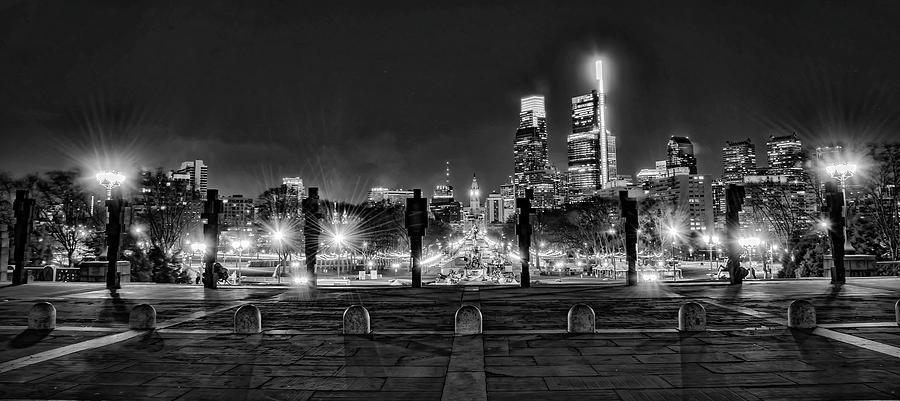 Art Museum View of Parkway at Night in Black and White Photograph by Bill Cannon