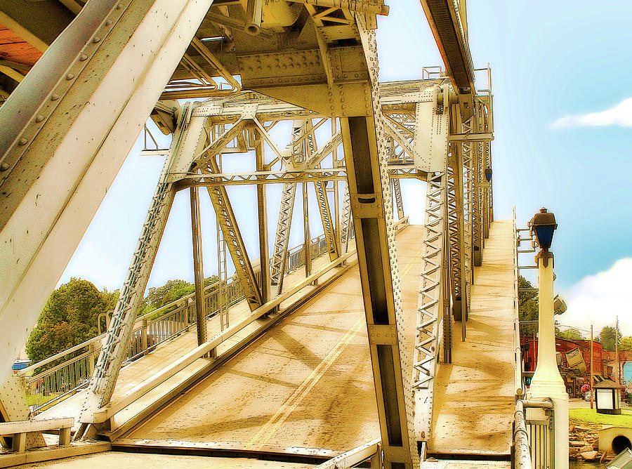 Ashtabula Lift Bridge Photograph by Susan Hope Finley