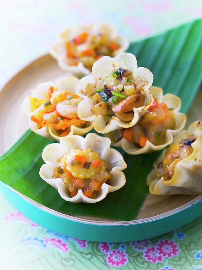 Asian-style Vegetable Saut Tulip Appetizers Photograph by Roulier-turiot