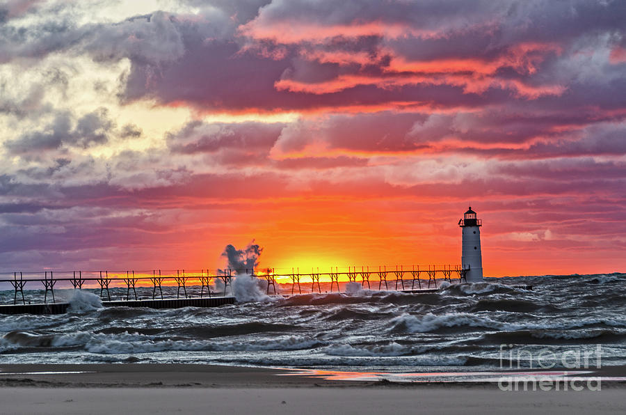 Lake Michigan Photograph - At the Beginning of the Sunset by Sue Smith