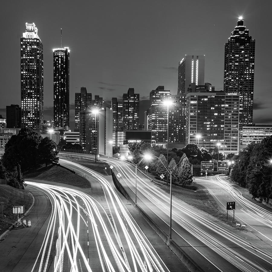 Featured image of post Iphone Atlanta Skyline Wallpaper This hd wallpaper is about atlanta skyline with skyscrapers in georgia city photos public domain original wallpaper dimensions is 1600x1200px file size is 365 25kb