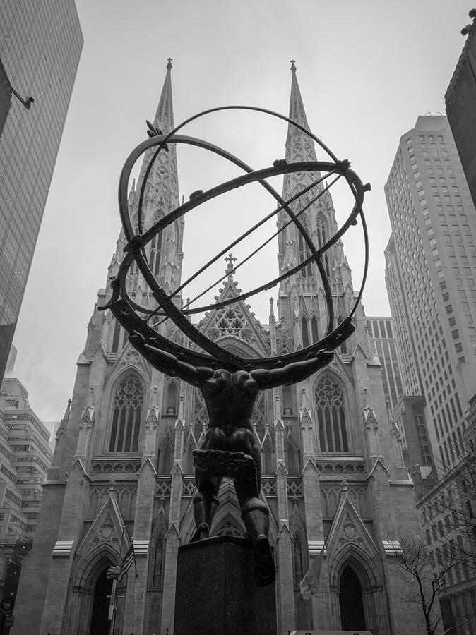 Atlas Statue at Rockefeller, New York  Photograph by Jay De Winne