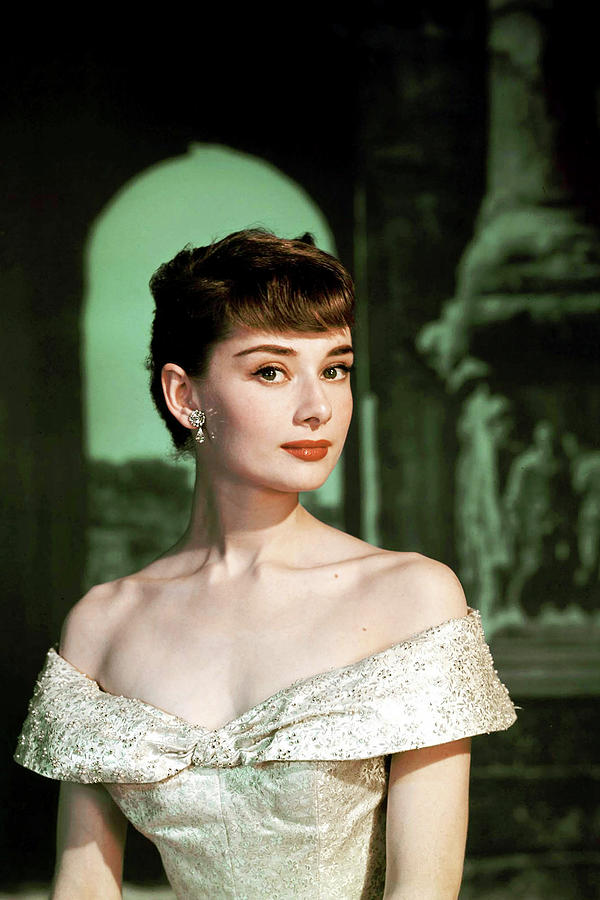 Audrey Hepburn Photograph - Audrey Hepburn Roman Holiday In Color by Globe Photos