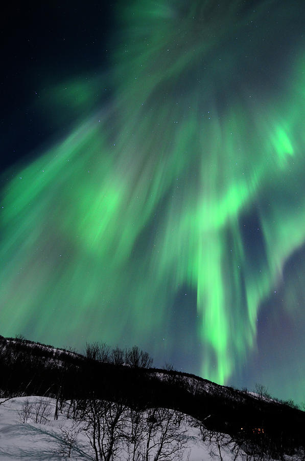 Aurora Borealis Corona Photograph by John Hemmingsen