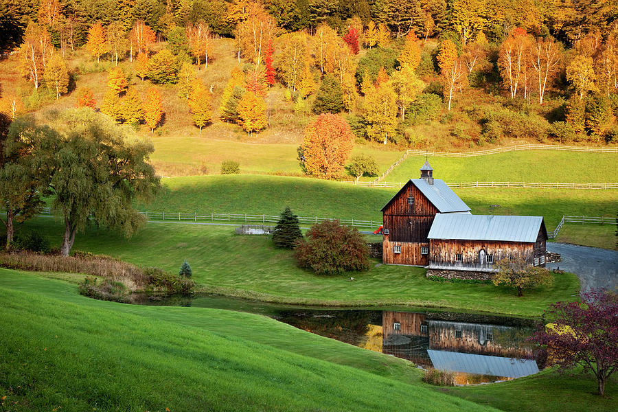 Autumn At Sleepy Hollow Farm, Vermont Photograph by Danita Delimont