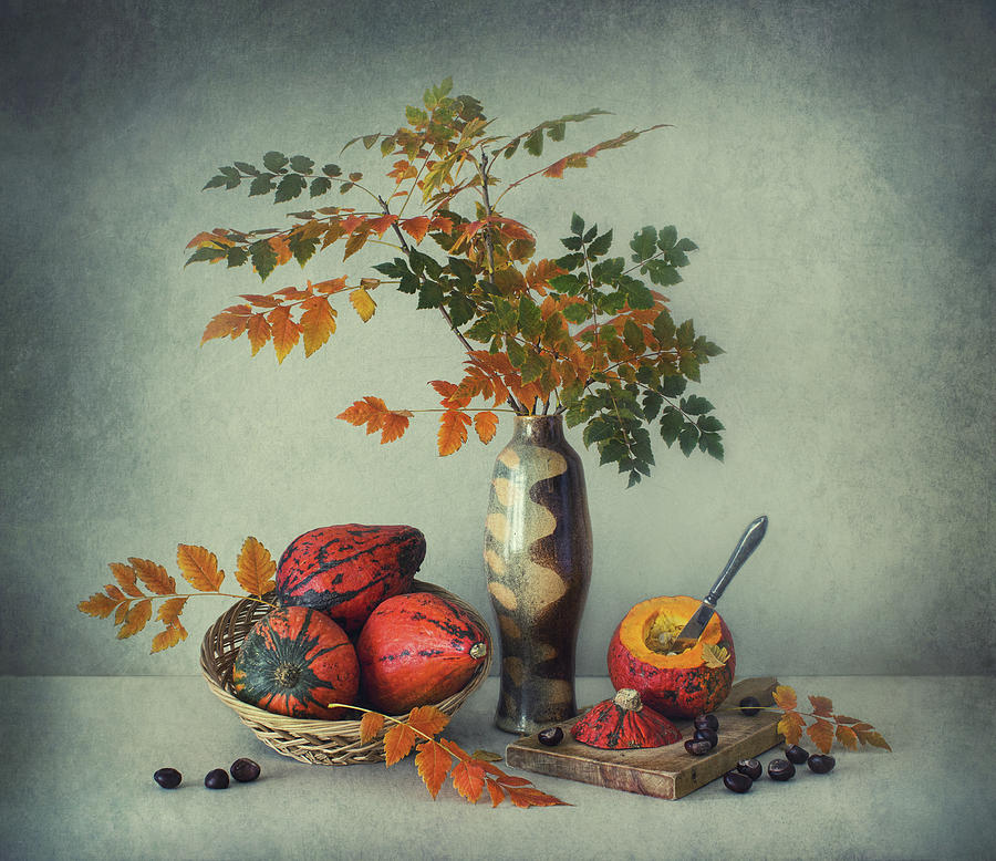 Still Life Photograph - Autumn Heat by Dimitar Lazarov -