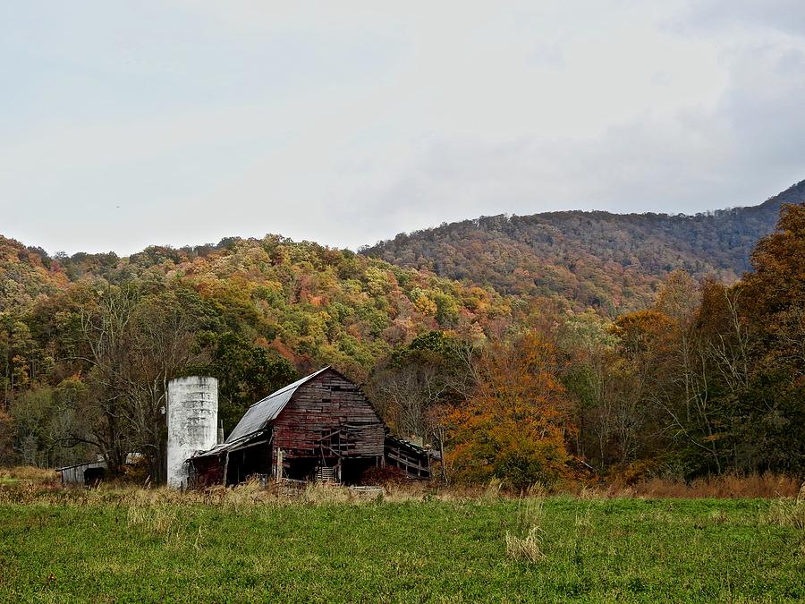 Autumn Mountain Barn Photograph by Kathy Chism
