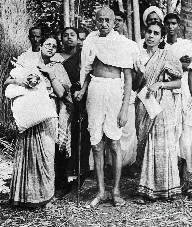 Ava Gandhi, Mahatma Gandhi, And Sushila Photograph by Bettmann