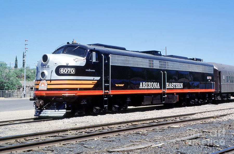 Download Azer 6070, Arizona Eastern Railway, Emd E8a, F-unit Diesel Locomotive Photograph by Wernher Krutein