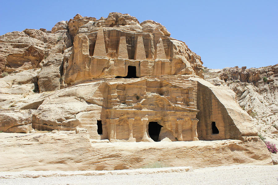 Bab Al-siq Triclinium Photograph by Veronique Lee
