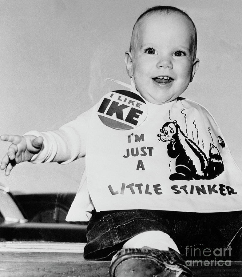 Baby Wearing Political Button Photograph by Bettmann
