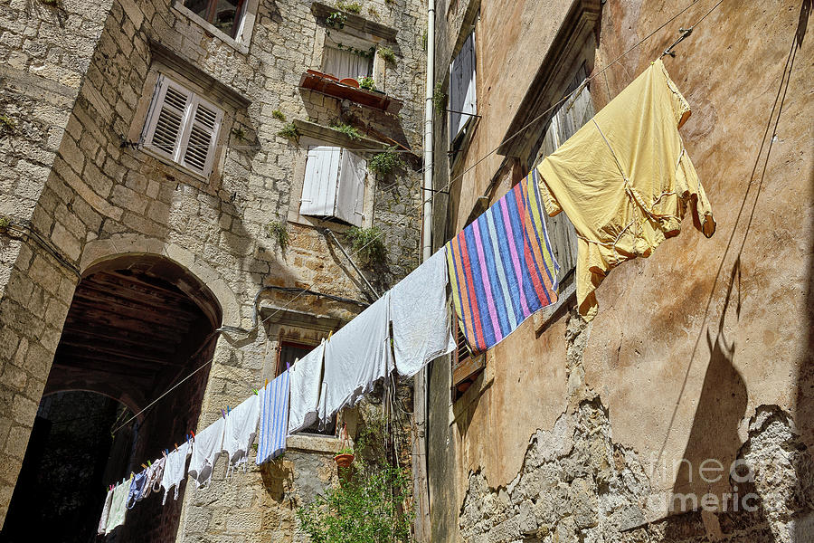 Backstreets of Trogir Photograph by Norman Gabitzsch