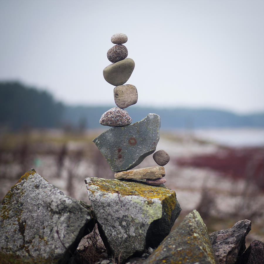 Balancing art #30 Sculpture by Pontus Jansson
