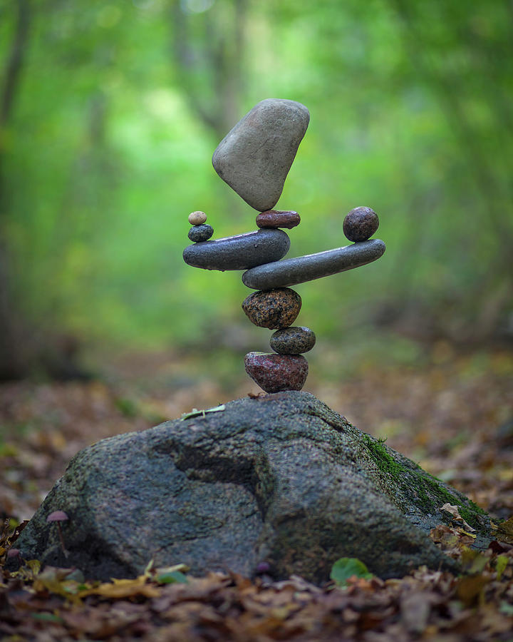 Balancing art #34 Sculpture by Pontus Jansson