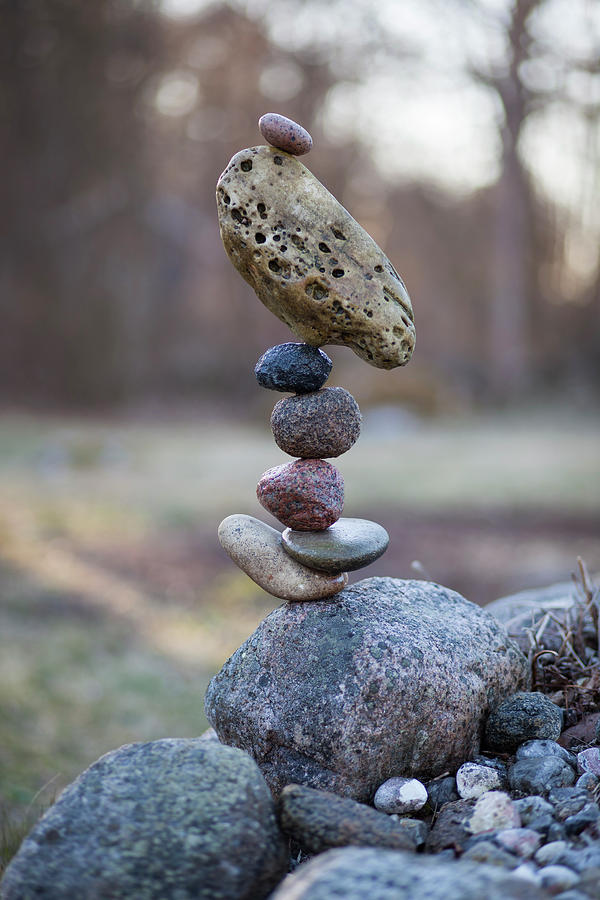Balancing art #53 Sculpture by Pontus Jansson