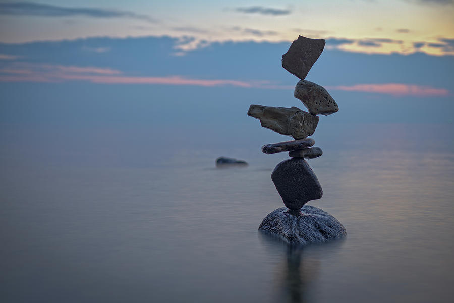 Balancing art #80 Sculpture by Pontus Jansson Balancing art #80 Sculpture by Pontus Jansson