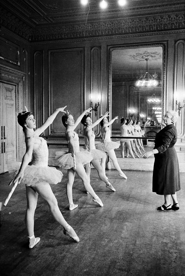 Ballet Class Photograph by Malcolm Dunbar
