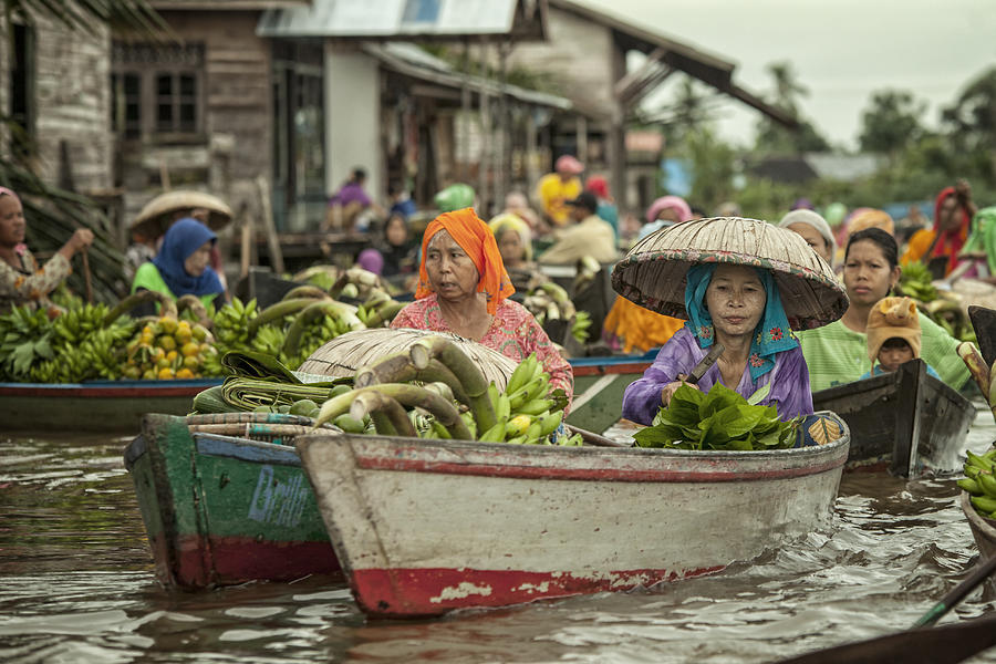 Banana Seller Photograph by Fauzan Maududdin