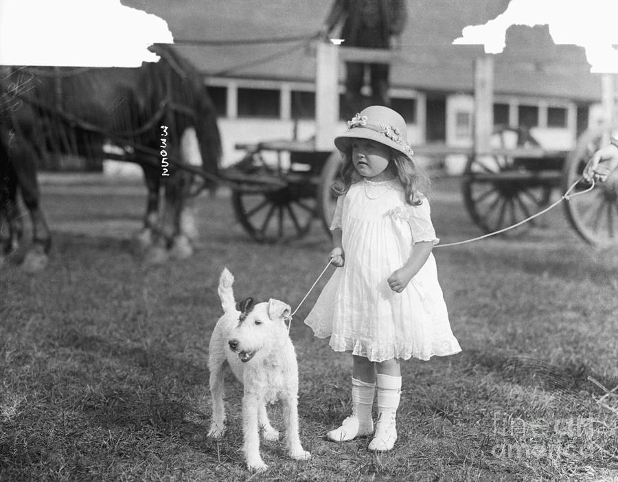 Barbara Hutton With Dog Photograph by Bettmann
