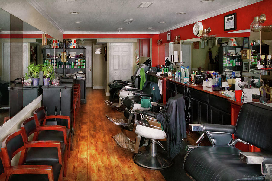 Barber - Fit to be dyed Photograph by Mike Savad