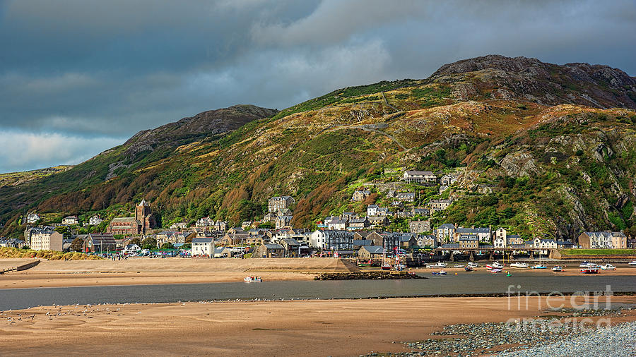 Barmouth West Wales Photograph by Chris Thaxter