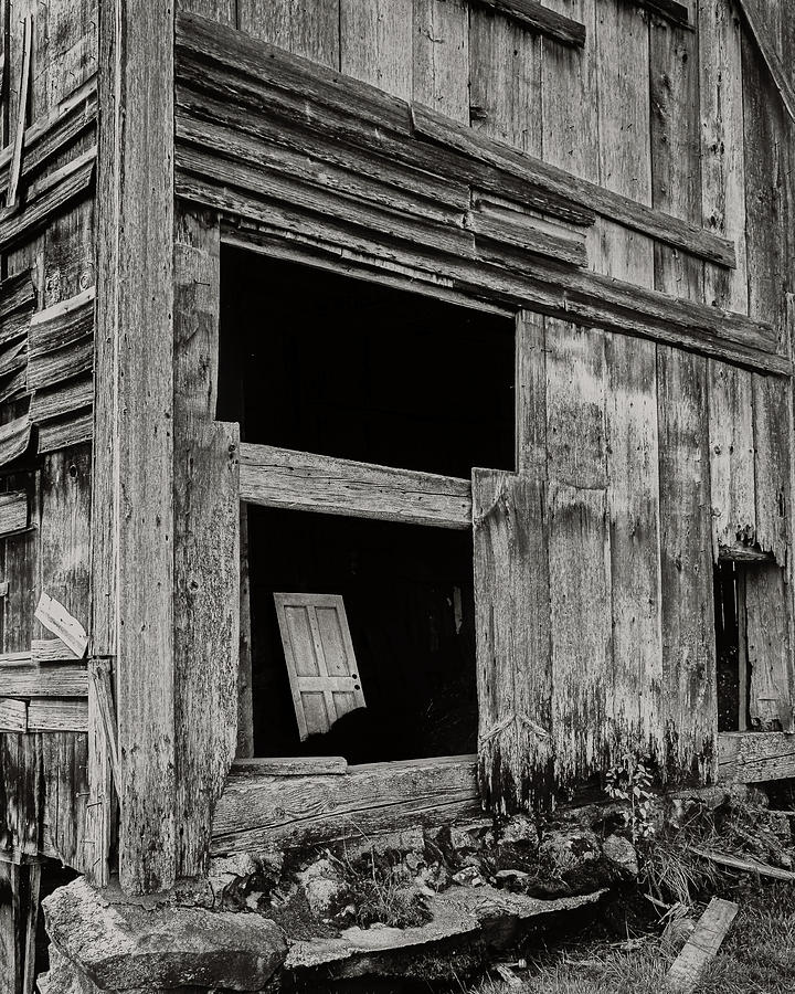 Barn Door Photograph by Joseph Smith