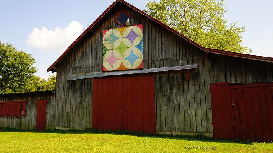 Barn in Kentucky Photograph by Kathy Barney - Fine Art America