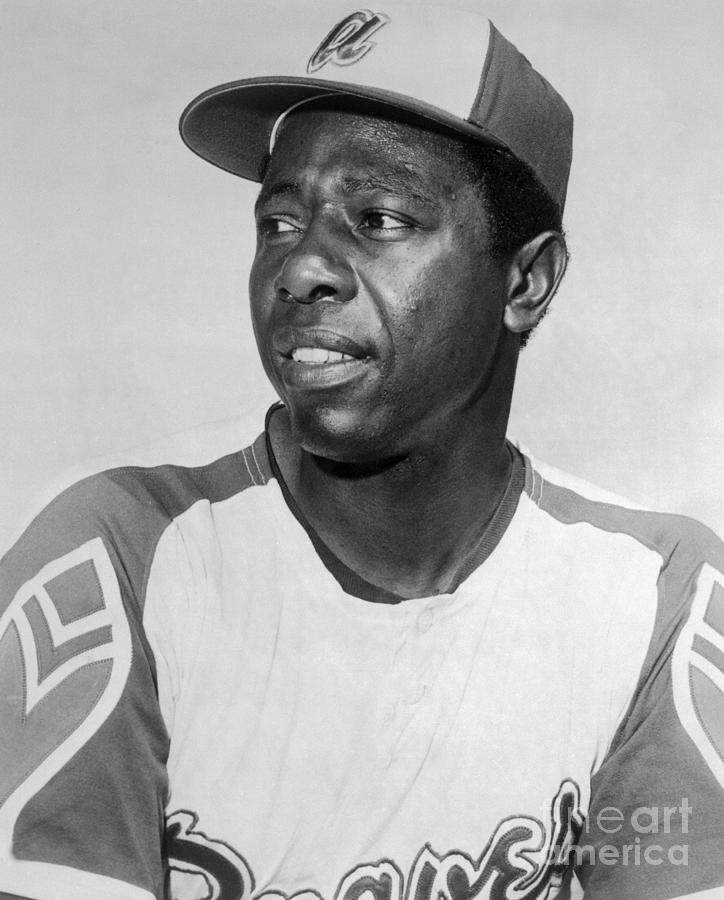 Baseball Player Hank Aaron Photograph by Bettmann