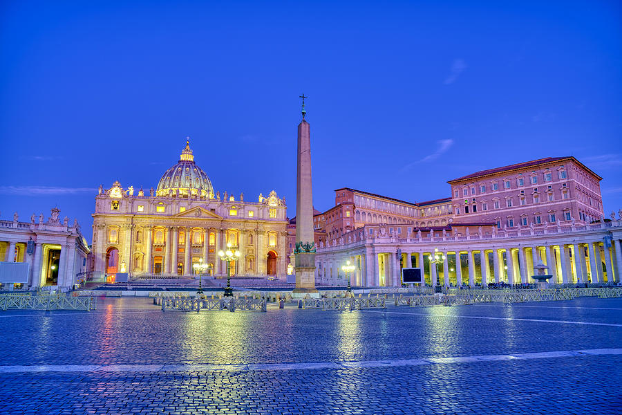 Architecture Photograph - Basilica Di San Pietro, Vatican, Rome by Daniel Chetroni