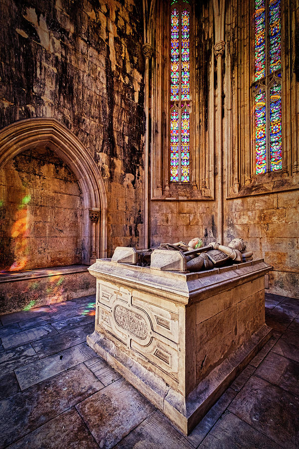 Batalha Monastery Sarcophagus - Portugal Photograph by Stuart Litoff