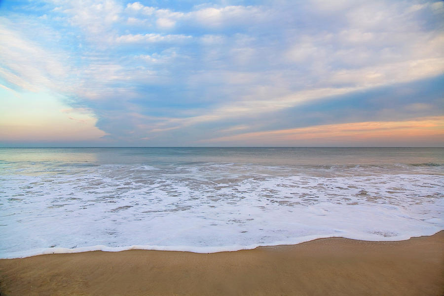 Nature Photograph - Bay Head Beach, New Jersey, USA by Jonnie Miles