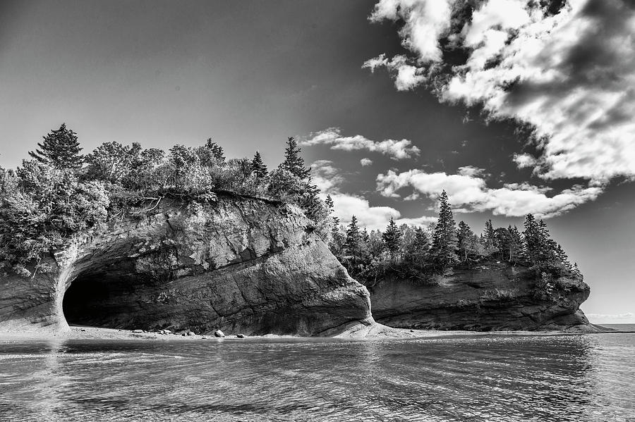 Bay Of Fundy Sea Caves Photograph