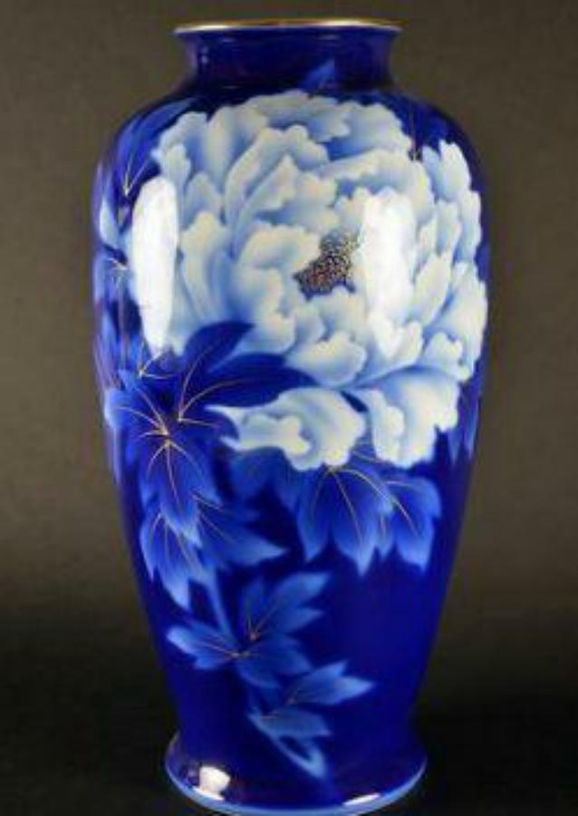 Beautiful Flower Vase by Sheila Mcdonald Beautiful Flower Vase by Sheila Mcdonald